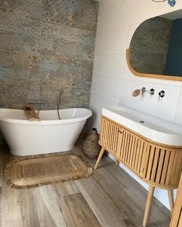 Contemporaine La Rochelle 别墅 *